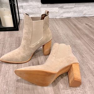 VICI- OASIS SOCIETY BOOTIES 6.5